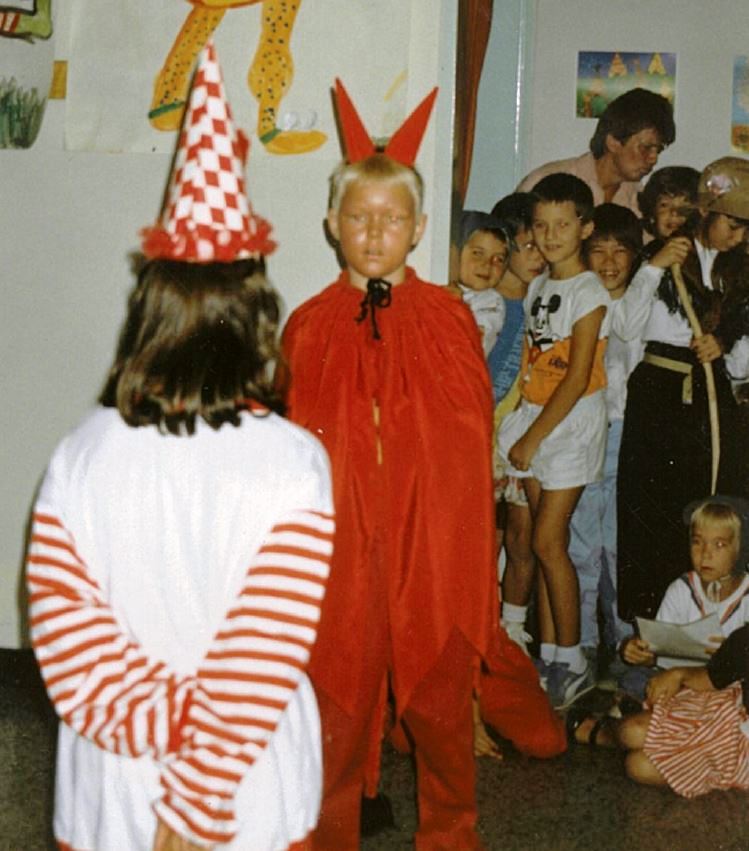 Galeriebezeichnung 1988-1989 Bildnummer 13 Bild