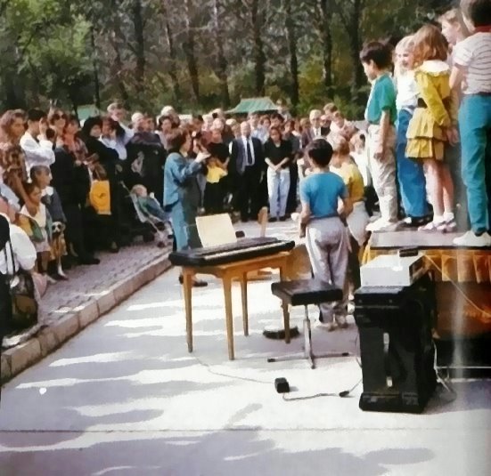 Galeriebezeichnung 1990-1991 Bildnummer 9 Bild