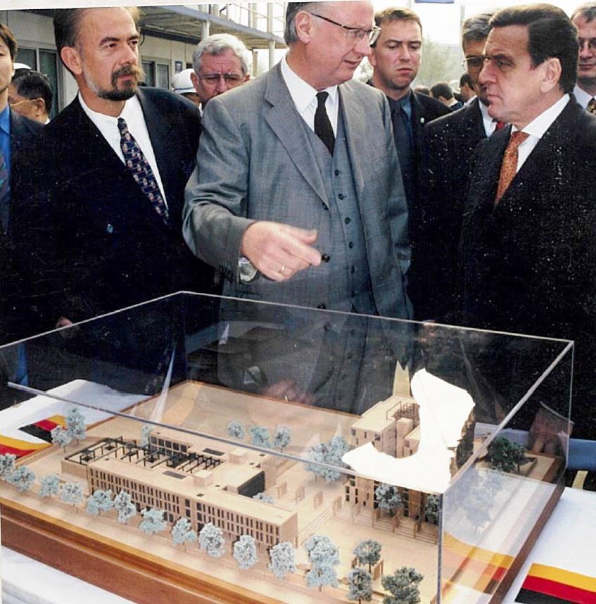 Galeriebezeichnung 1999-2000 Bildnummer 84 Bild