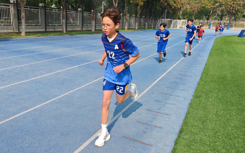 Laufend zum Erfolg: Die DSP beim ISAC Cross Country Lauf