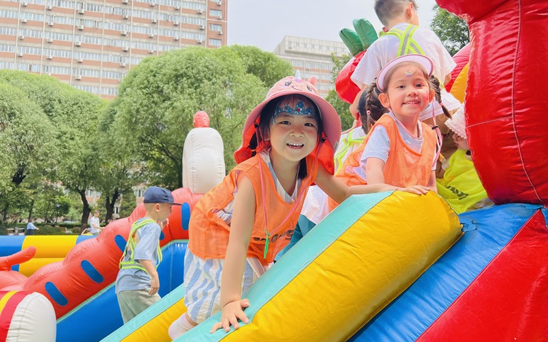 Buntes Sommerfest im Kindergarten